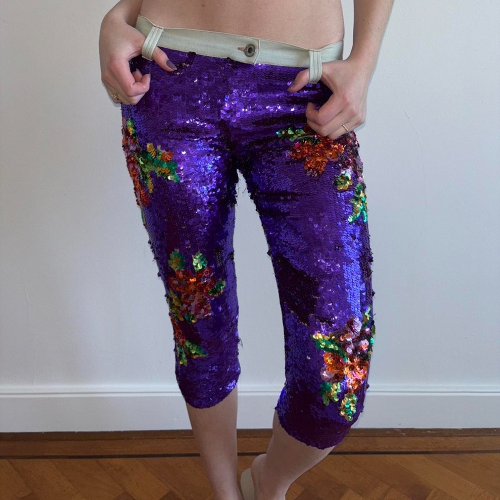 D&G Sequin Capri Pants
